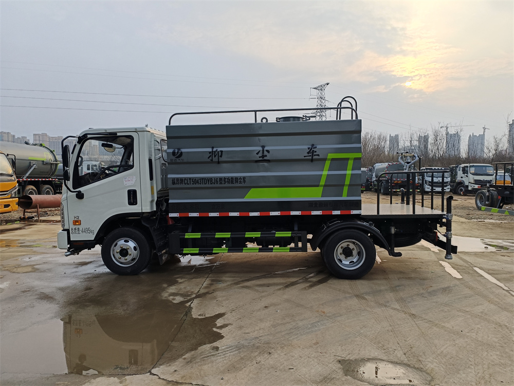 福田7方蓝牌洒水车-蓝牌洒水车价格报价-湖北盈通